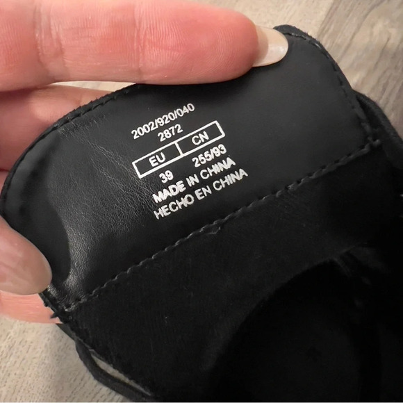 Zara Laced Boots Black for Men (New with tag)size 39 - Picture 8 of 11